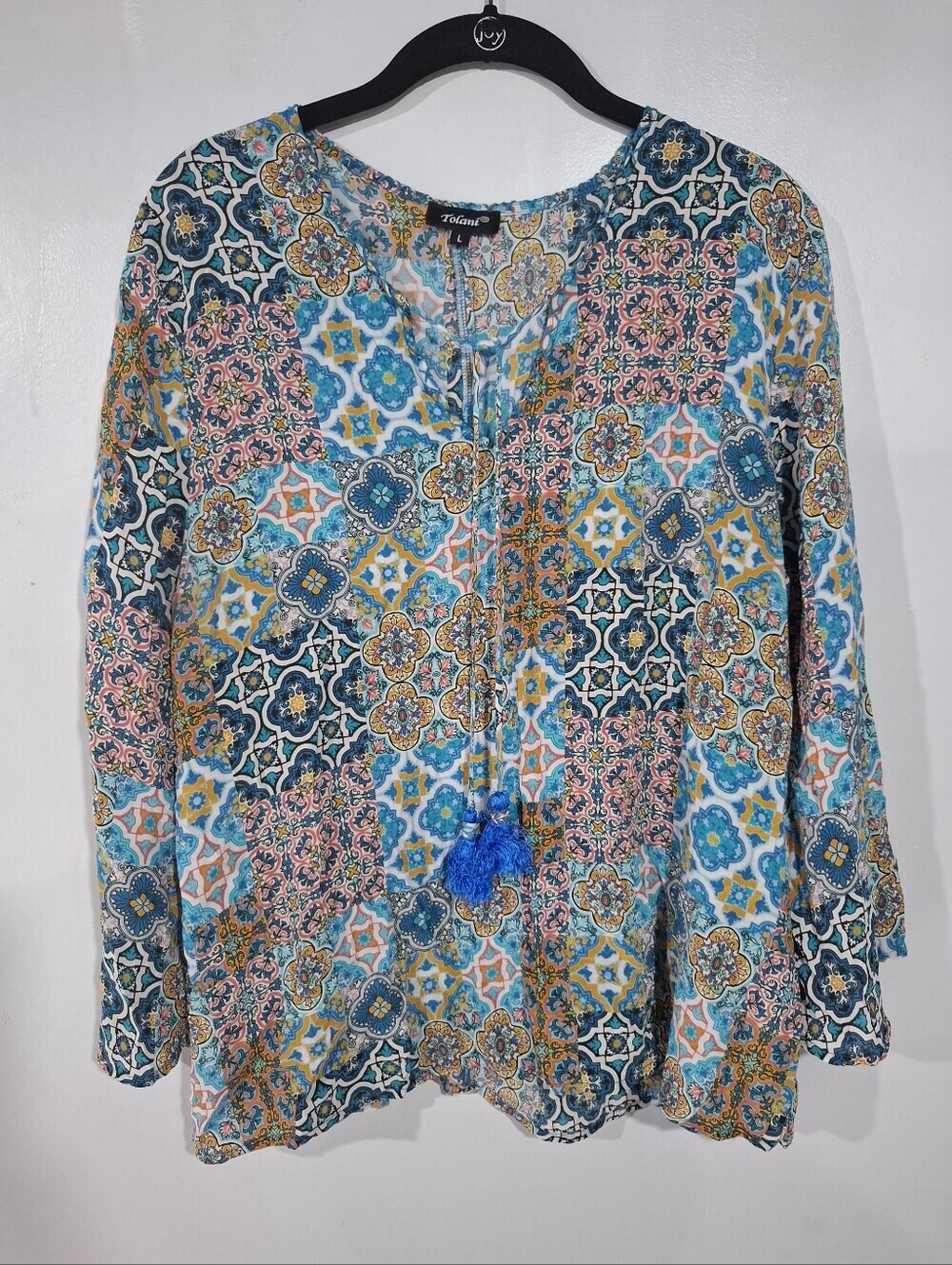 TOLANI Boho Multi Pattern Tunic Top Blue Tassel Tie V-Neck 100% Silk Sz L Boho